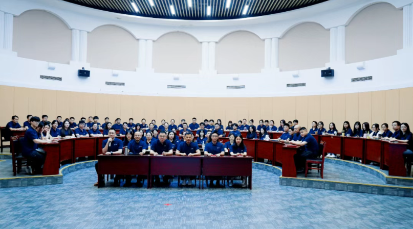 初心不渝 全新起航｜湖北产教融合教育研究院战略发布会暨2026年中总结圆满落幕